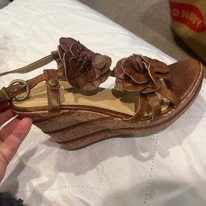 Wedge sandals